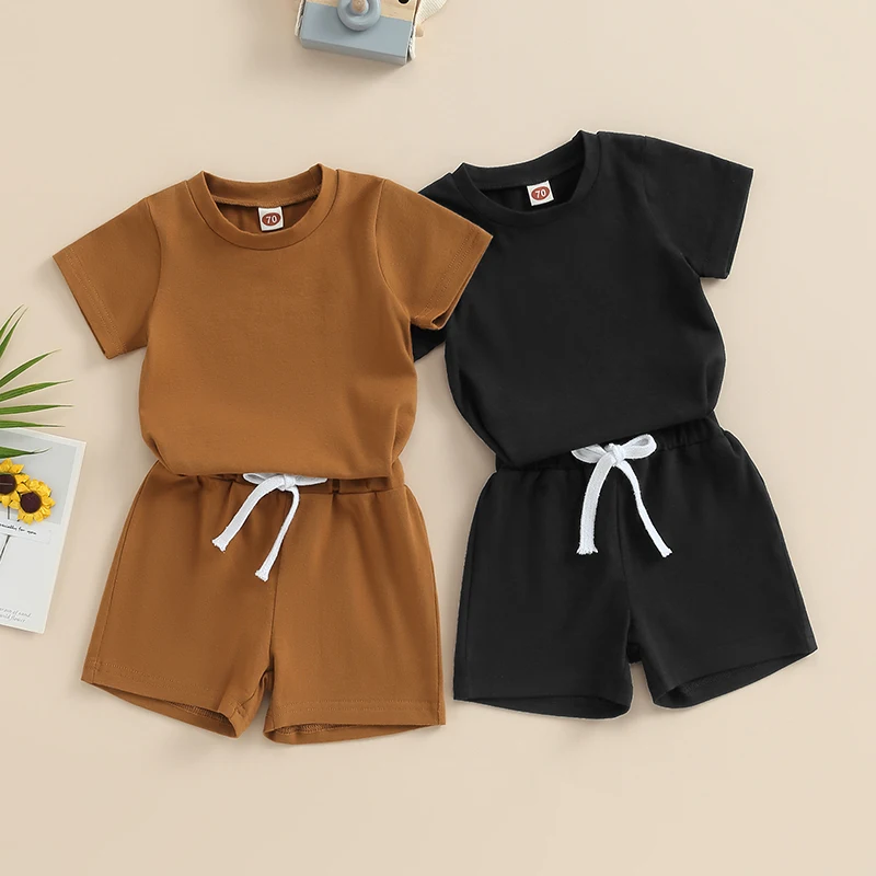 Модные Комплекты детской одежды для маленьких мальчиков, 2 шт., повседневные топы с коротким рукавом и шортами на завязках, летняя одежда для новорожденных